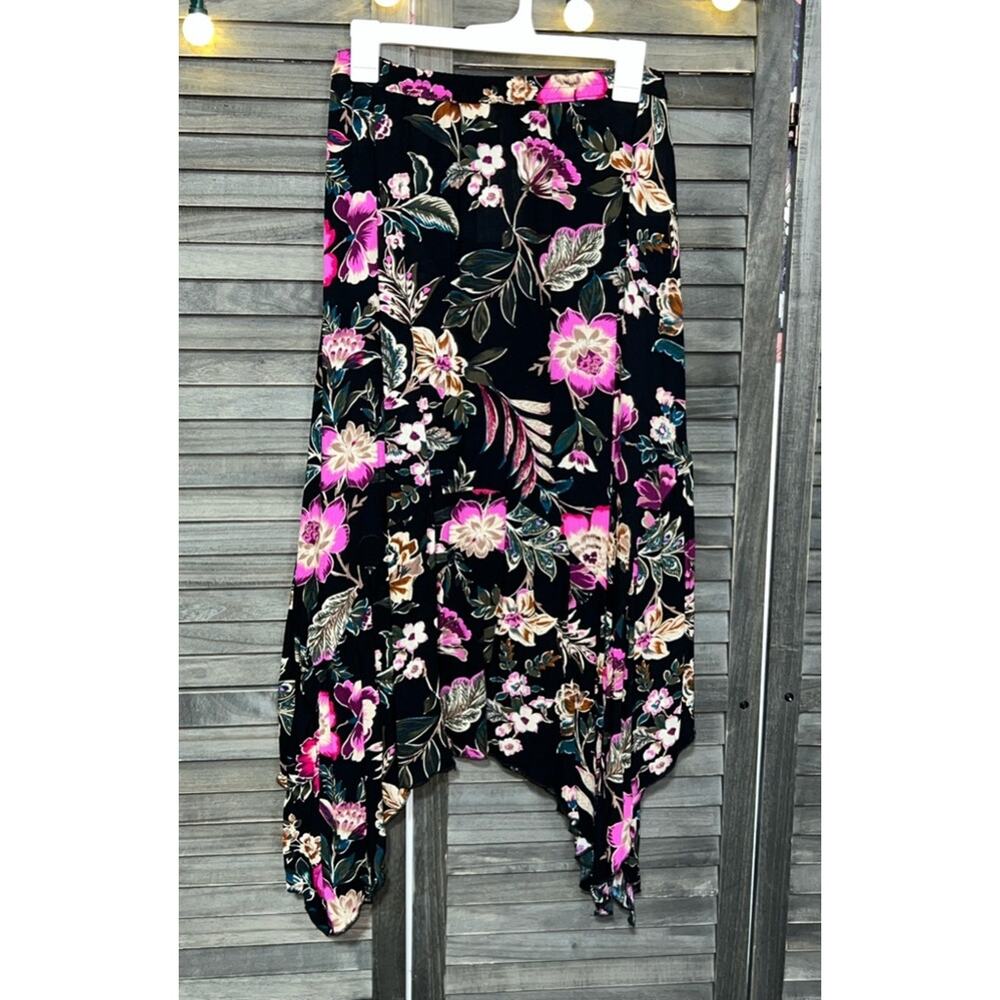 Jessica Simpson Floral Asymmetrical Midi Skirt Black Pink NWT Large - Picture 3 of 6